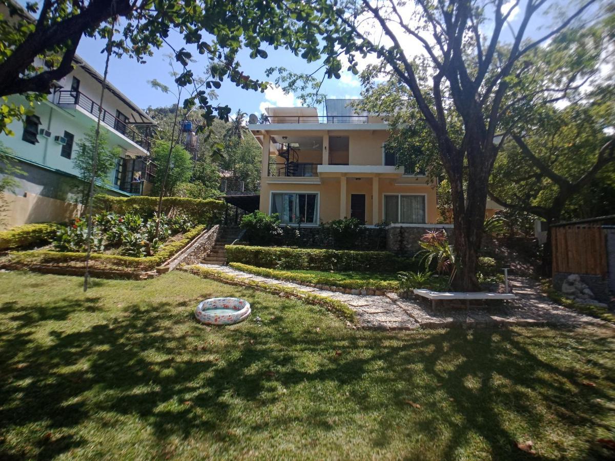 Amami Beachfront Villa With Private Beach Puerto Galera Bagian luar foto
