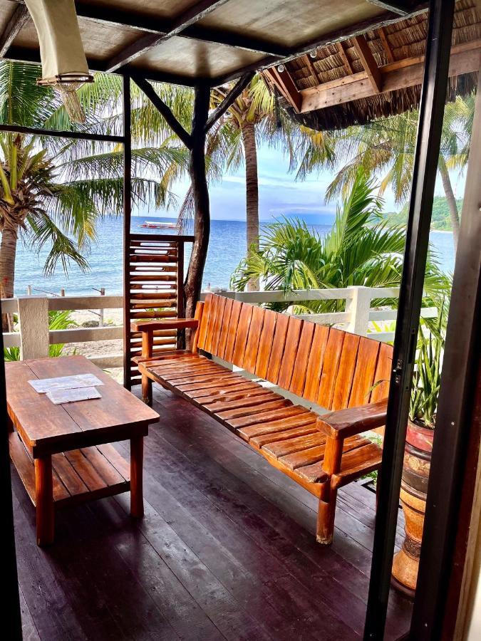 Amami Beachfront Villa With Private Beach Puerto Galera Bagian luar foto