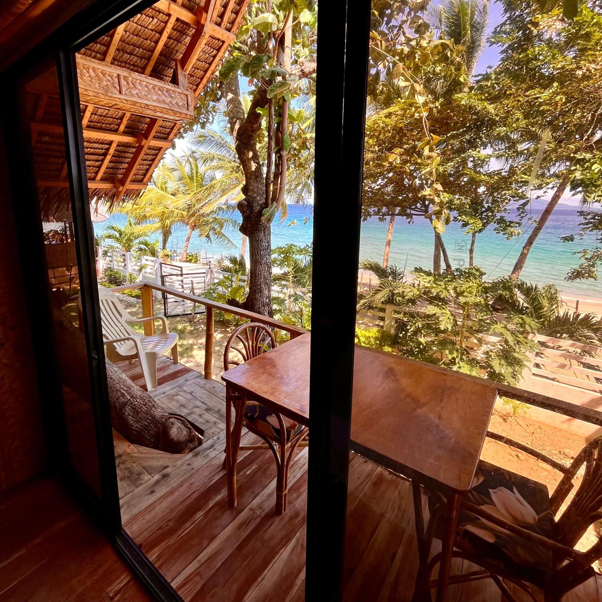 Amami Beachfront Villa With Private Beach Puerto Galera Bagian luar foto